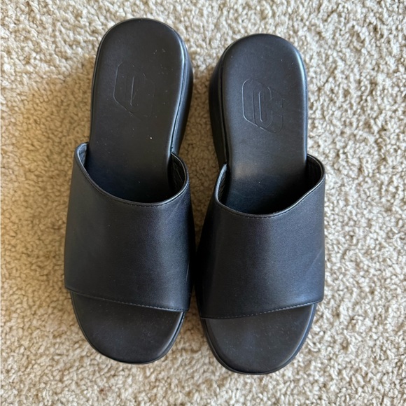 Black Slide Sandals - Picture 6 of 8